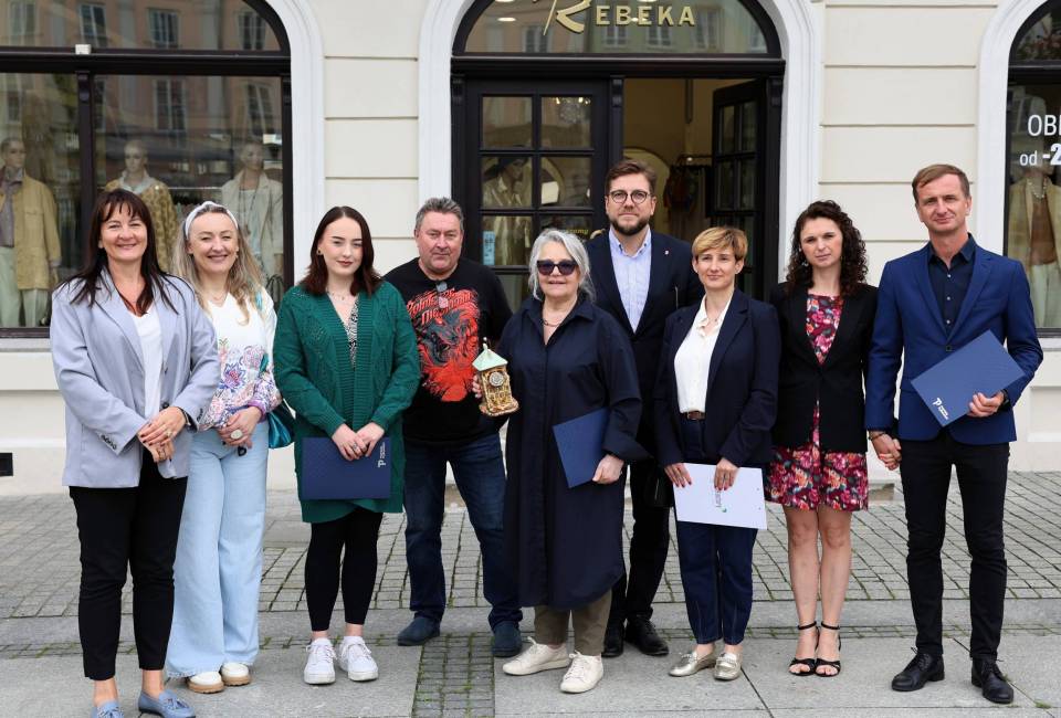 5-174980366_20250616-130419_1