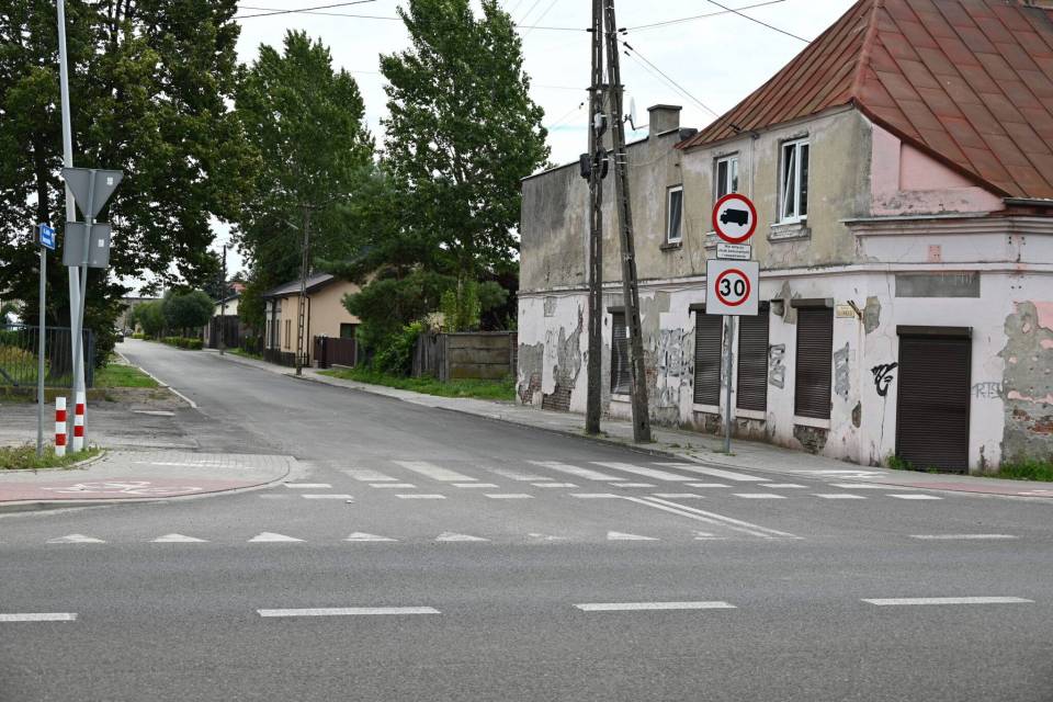 Kolejne remonty dróg w Łęczycy zakończone – trwają prace na ul. Wiejskiej, w planach kolejne inwestycje