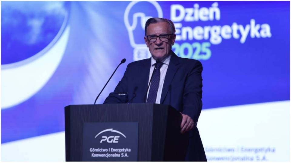 Dzień Energetyka w czasach energetycznej transformacji. "Nie ma przeciwskazań do posadowienia elektrowni jądrowej w rejonie Bełchatowa"