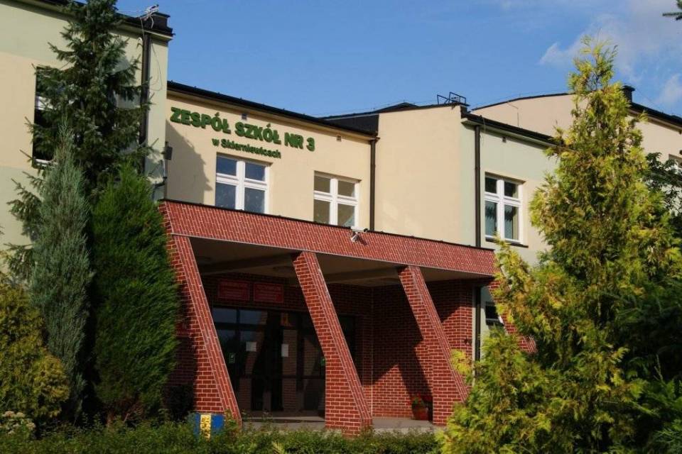 9f92f4cdce433976608938b4a49e1adc_XL