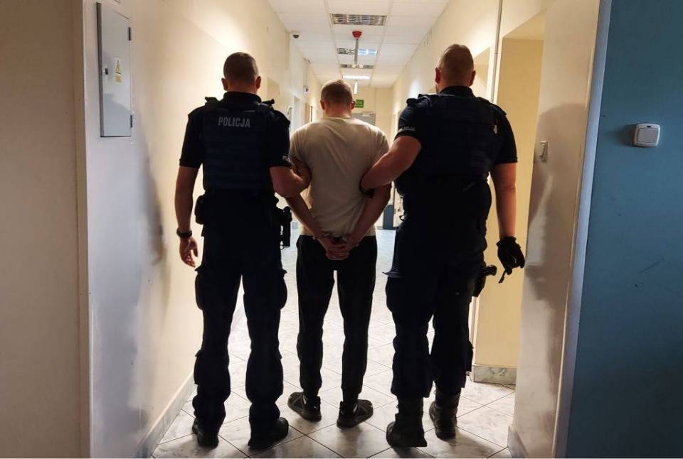 263-22820_20250923-100015_1