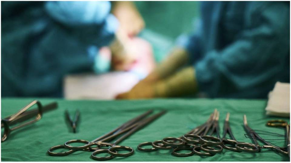 Skóra zza ucha uratowała powieki. Nowatorskie zabiegi w szpitalu w Skierniewicach