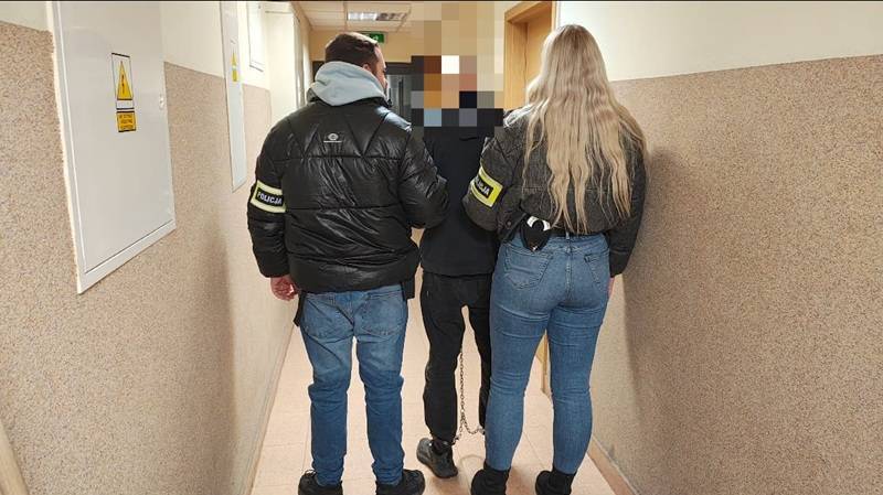 262-23403_20251203-142008_1