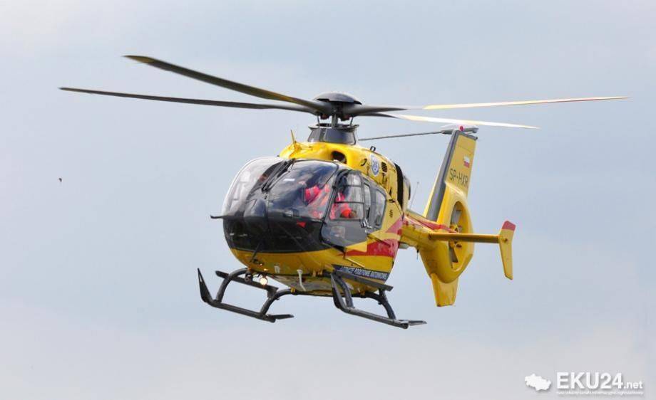 Dramatyczne zdarzenie na DK72. Kobieta potrącona na pasach, interweniował śmigłowiec LPR